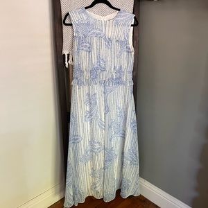 NWOT Taylor Midi dress